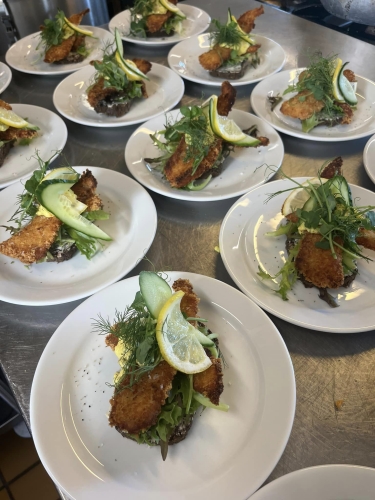 Lækker fiskefilet med grønt fra Trines-Kitchen ved Ellinge Forsamlingshus nær Langeskov og Ullerslev